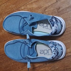 Hey Dude Wendy Sea Blue NWOT